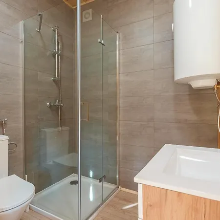 Przystan - Na Mazurach * Jeziorany